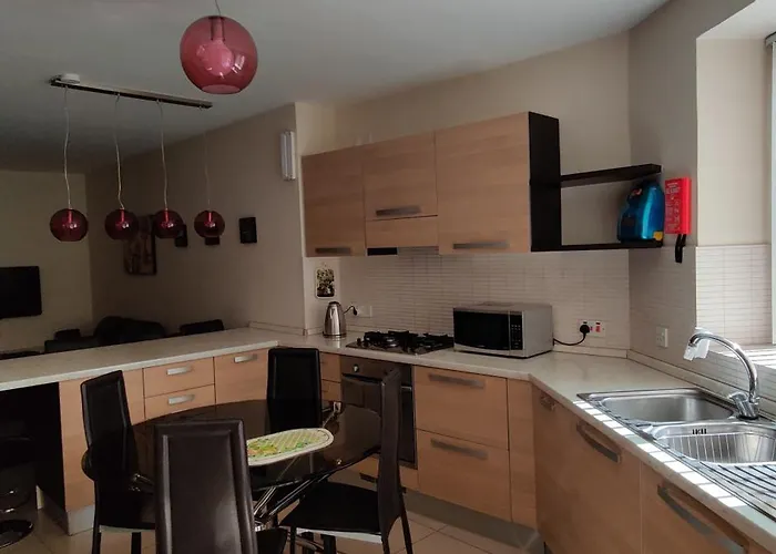 Twenty Daffodil Daire St. Paul's Bay