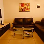 Twenty Daffodil Σεντ Πόλς Μπέι