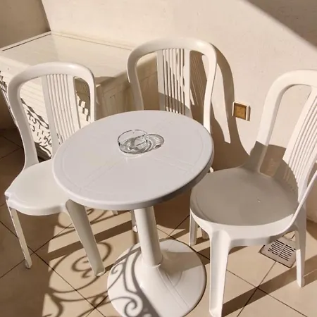 Twenty Daffodil Apartamento St. Paul's Bay