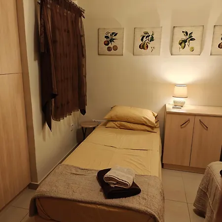 Twenty Daffodil St. Paul's Bay